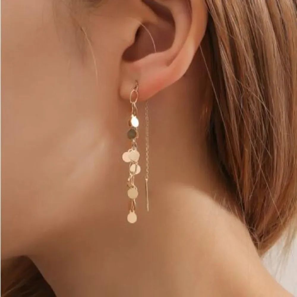 Gold Dangle Earrings M1309